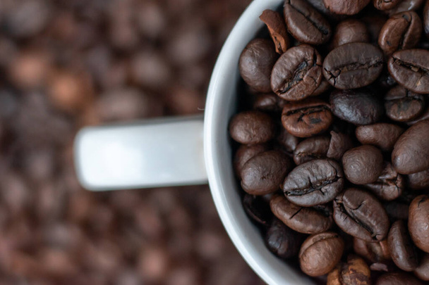 Detailní záběr aromatických kávových zrn Arabica - Fotografie, Obrázek