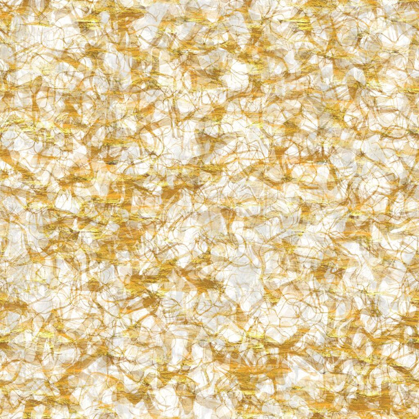 Zlatý kovový ručně vyrobený rýžový papír. Bezešvé washi list pozadí se zlatými kovovými vločkami. Pro moderní svatební texturu, elegantní celiny a minimální japonský design rozmazaných prvků - Fotografie, Obrázek