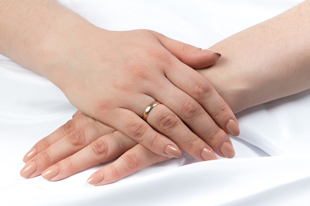 Фото жіночих рук схрещених
 - Фото, зображення