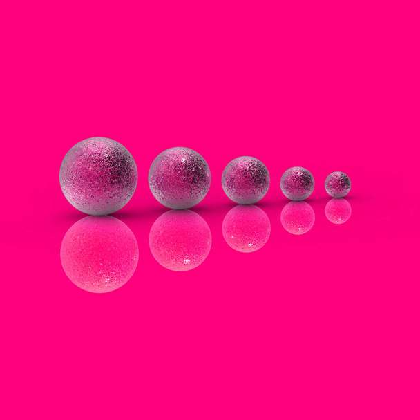 Cinco bolas de metal de tamanhos diferentes de cor cinza no fundo Magenta Pink. Crescimento de algo. Progresso. Reflexão. Imagem quadrada. Imagem 3D. Renderização 3D. - Foto, Imagem