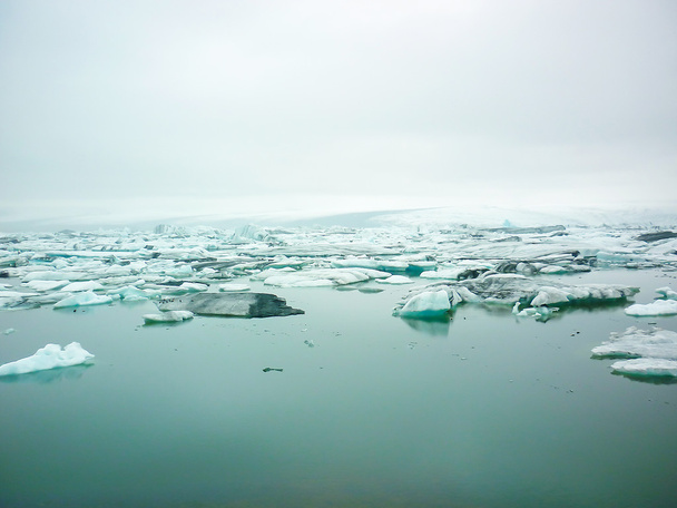 アイスランドの氷山 - 写真・画像