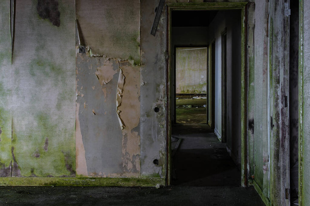 Εγκαταλελειμμένο ξενοδοχείο στην Πορτογαλία - Φωτογραφία, εικόνα
