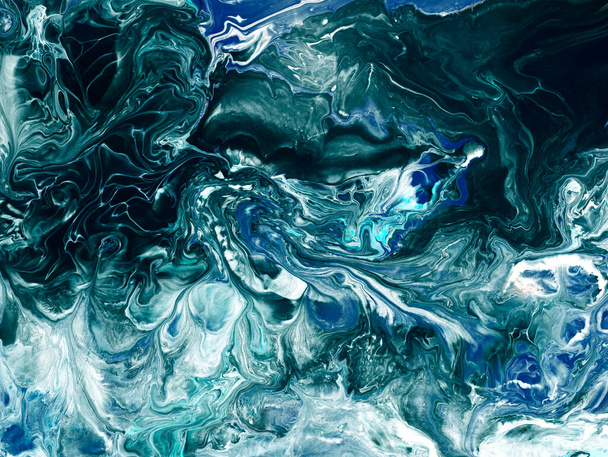 Abstrakte, kreative Kunstmalerei in blauen und grünen Farben, handbemalte Marmortextur aus Acryl, abstrakter Ozean. Moderne Kunst. Zeitgenössische Kunst. - Foto, Bild