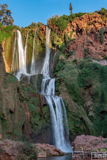 Las montañas del Atlas en Marruecos. Las espectaculares cascadas de Ouzoud - Foto, Imagen
