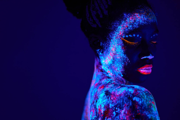Slim Fascinating Black Female With Neon Body Art With Fluorescent Powder Posing - Photo, Image