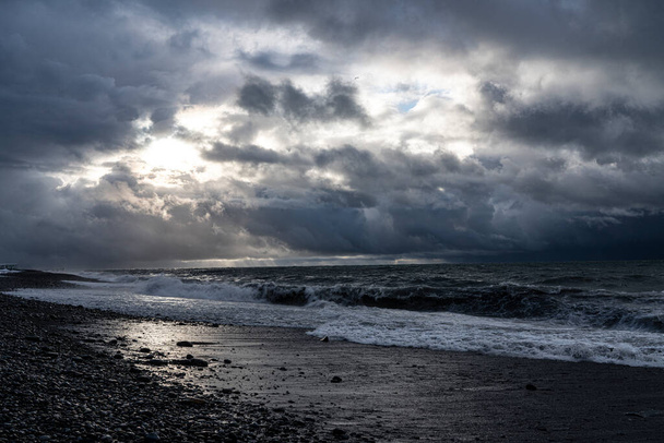 Чорне море і Батумі взимку - Фото, зображення