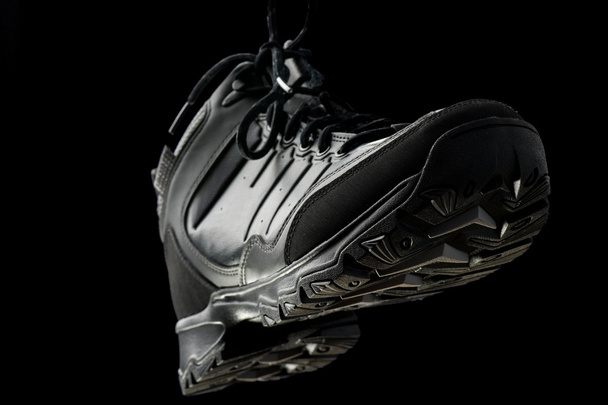 Deportes botas de invierno en negro
 - Foto, imagen