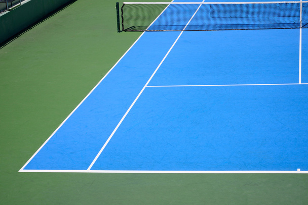 campo de ténis azul e verde
 - Foto, Imagem