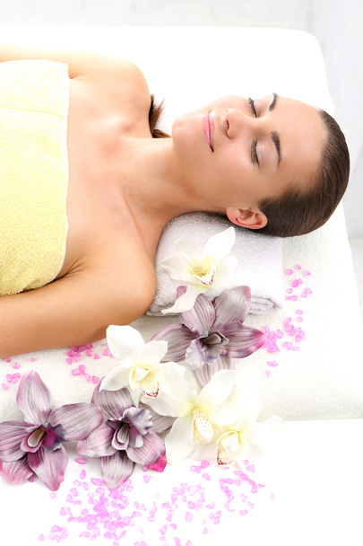 Spa - kobieta w masażu - Zdjęcie, obraz