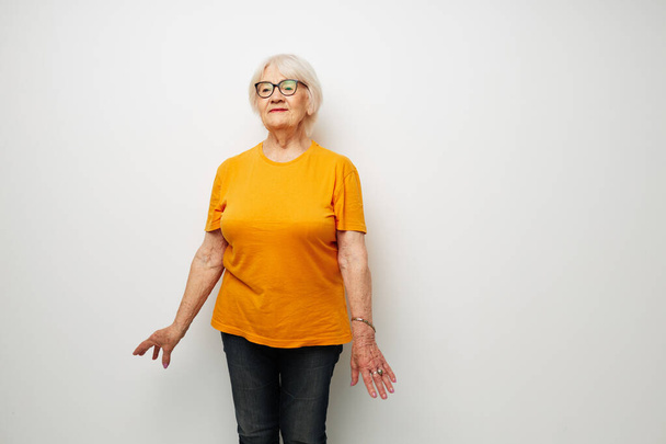 emotional elderly woman vision problems with glasses close-up - Foto, Imagem