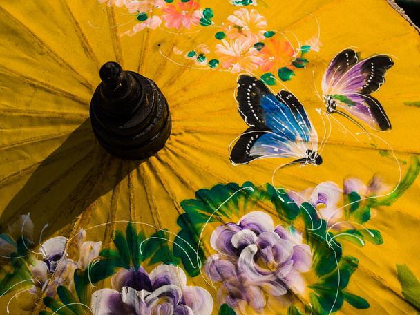 kapalı-up sarı pirinç kağıdı şemsiye doğada kurutulmuş. - Fotoğraf, Görsel