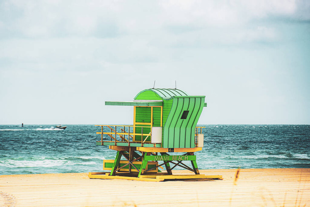 Miami Beach Lifeguard Stand in the Florida sunshine. Miami Beach, Florida. - Zdjęcie, obraz