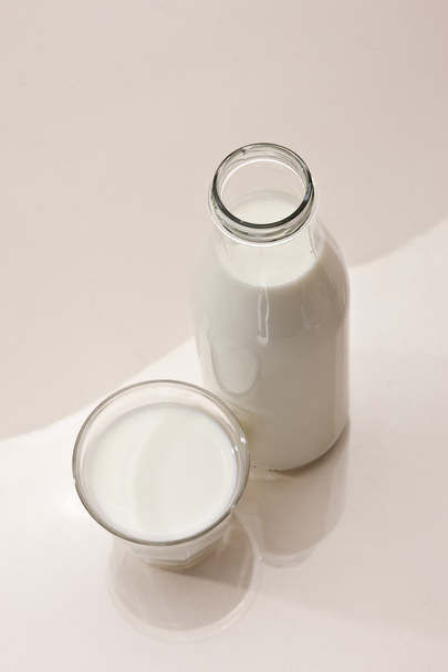 Milk - 写真・画像