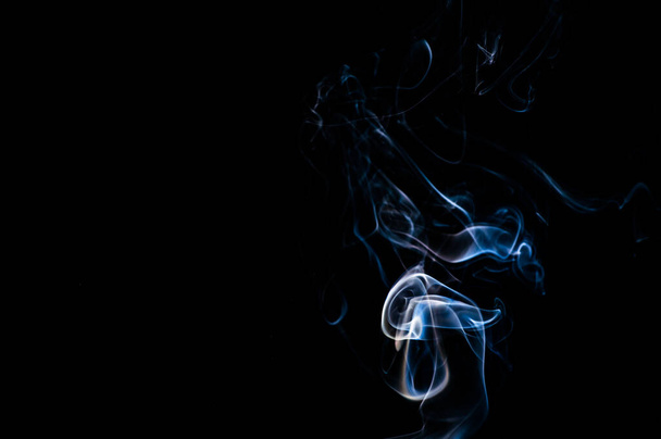Smoke on a black background - Foto, imagen