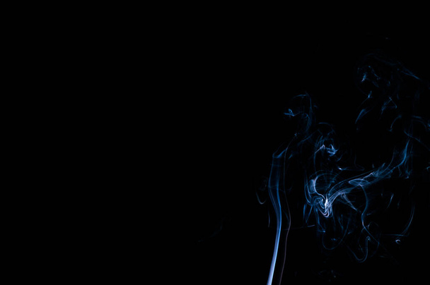 Smoke on a black background - Valokuva, kuva
