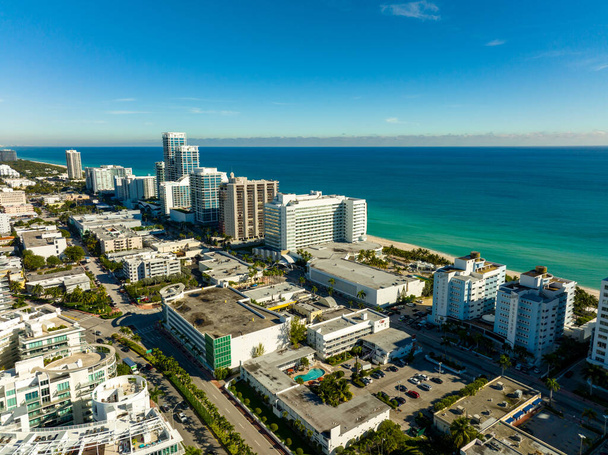 Fotografie leteckého dronu Miami Beach Dauville Hotel - Fotografie, Obrázek