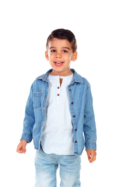 Lateinisches Kind in Jeanskleidung isoliert auf weißem Hintergrund - Foto, Bild