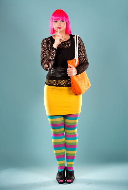 fashion woman in bright outfit - Fotoğraf, Görsel