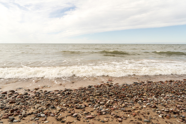 Baltık Denizi kayalık plaj - Fotoğraf, Görsel