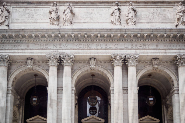 Fachada de la monumental Biblioteca de Nueva York, Nueva York - Foto, imagen