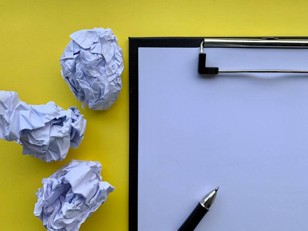 Blank paper waiting for idea. Office concept - Fotografie, Obrázek