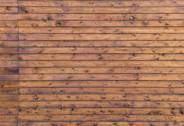 Plank wall made of light beautiful wood. Natural wood pattern. Surface fragment - Fotoğraf, Görsel