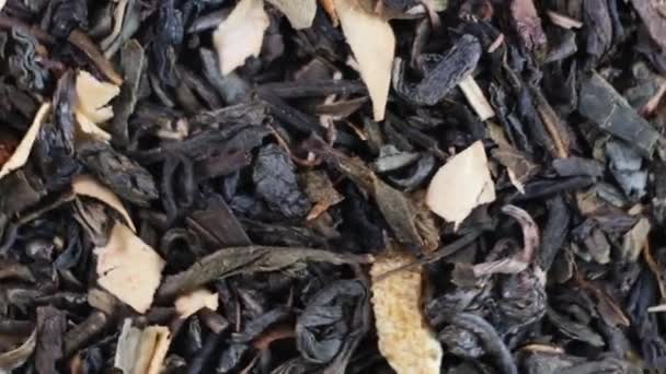 HD Sekoitus terveellisiä kasviperäisiä Organic Dry Chai Tea koko runko taustana. Makroa. Kierto. - Materiaali, video