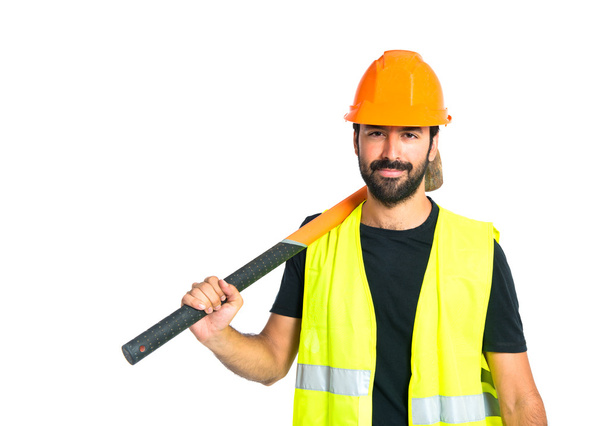 Ouvrier avec hache sur fond blanc
 - Photo, image