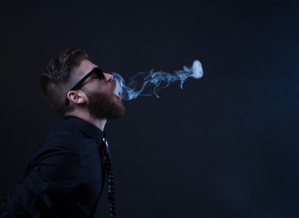 hipster smoker - Фото, зображення