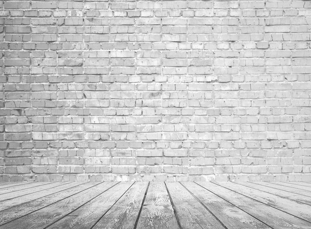 сірий інтер'єр з цегляною стіною, білий фон
 - Фото, зображення
