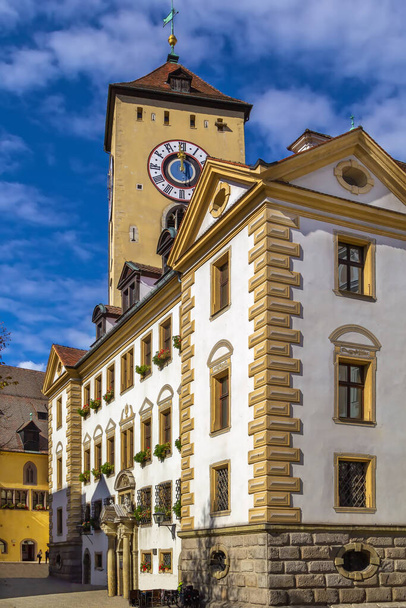 Věž radnice v centru města Regensburg, Německo - Fotografie, Obrázek
