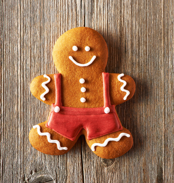 クリスマスの自家製ジンジャーブレッド人のクッキー - 写真・画像