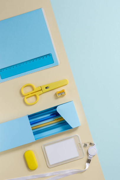 Flat lay of stationery and school supplies. Back to school concept. Top view. - Foto, Bild