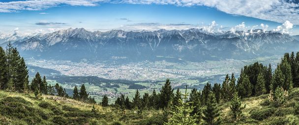 Patscherkofel peak yakınındaki Innsbruck, tyrol, Avusturya. - Fotoğraf, Görsel