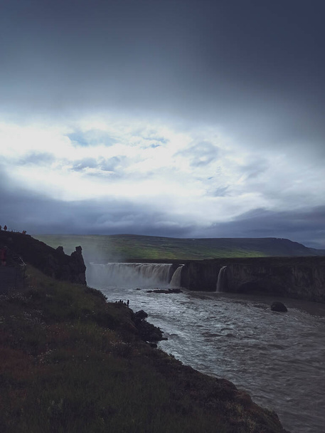 Водоспад Годафосс на річці Скаялфандафльот, Ісландія - Фото, зображення