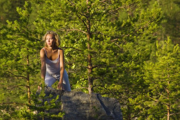 Beauty blonde in the deep forest - Photo, Image