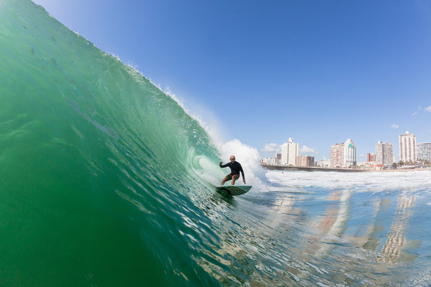 surfen surfer rijdt Golf durban - Foto, afbeelding