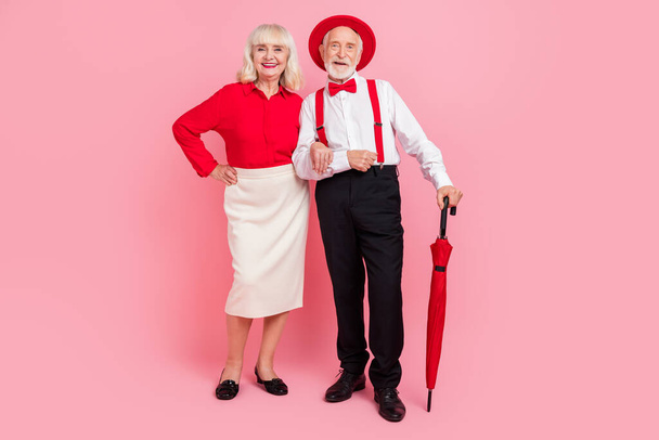 Full body photo of pensioner stylish trendy lady man romantic meet wear parasol hat isolated pastel color background - Foto, Bild