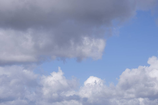 bulut gökyüzü arka planı, Mallorca, Balear Adaları, İspanya - Fotoğraf, Görsel