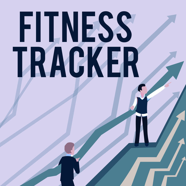 Podpis tekstowy przedstawiający Fitness Tracker. Słowo za urządzenie, które rejestruje osoby codziennej aktywności fizycznej Strzałki prowadzące dwóch współpracujących biznesmenów w kierunku lepszego planu finansowego. - Zdjęcie, obraz
