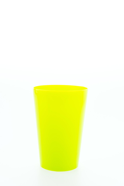 Värikäs muovilasi eristetty valkoisella taustalla
 - Valokuva, kuva