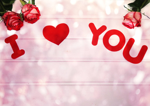 love valentine's day with red roses flowers on shiny background  - Zdjęcie, obraz