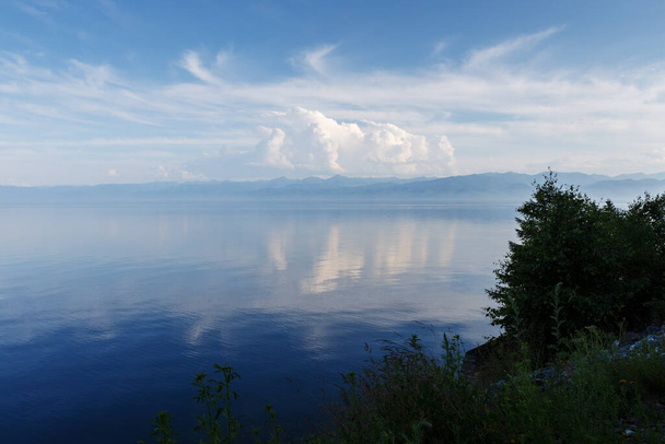 Jezioro Baikal wieczorem - Zdjęcie, obraz