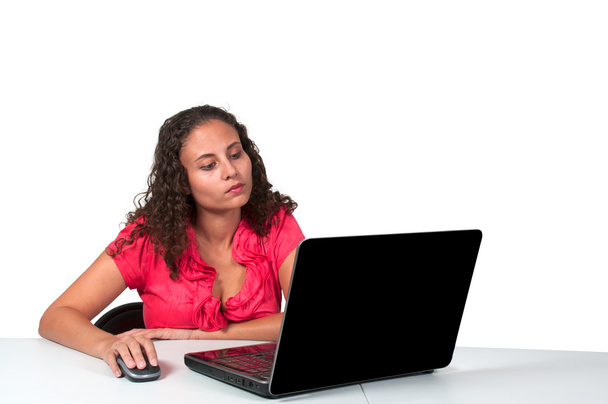 Frau benutzt Laptop - Foto, Bild