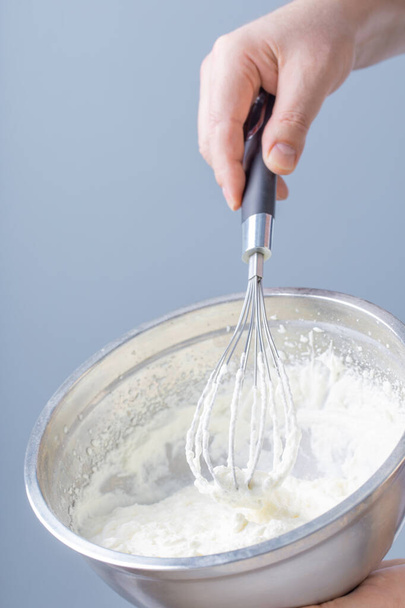 white whipped cream in metal bowl - Fotoğraf, Görsel