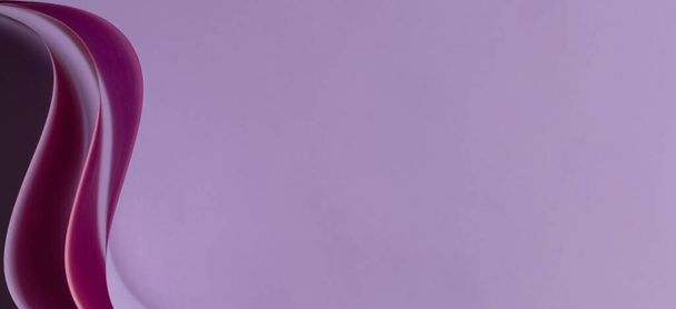Streszczenie kolorowego papieru geometria kompozycja monochromatyczne tło w fioletowym kolorze z zakrzywionych linii i kształtów - Zdjęcie, obraz