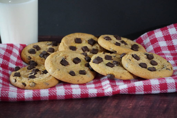 Chocolate cookies (chip cookie) - Foto, Imagen