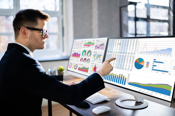 Business Data Analytics Dashboard And KPI Performance - Foto, imagen