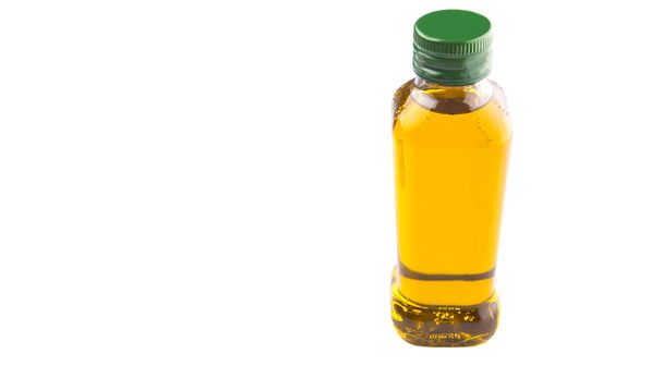 Una botella de aceite de oliva - Foto, Imagen