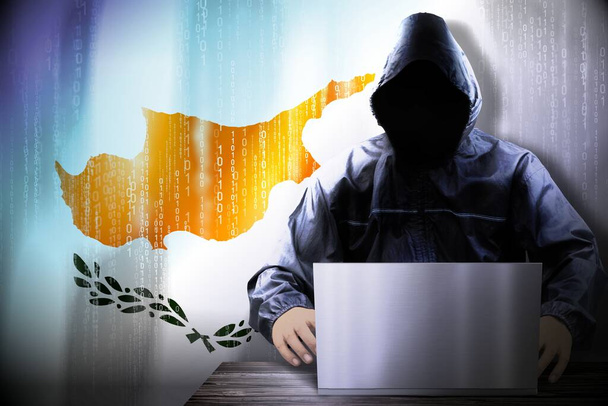 Anonim başlıklı hacker, Kıbrıs bayrağı, ikili kod - siber saldırı konsepti - Fotoğraf, Görsel